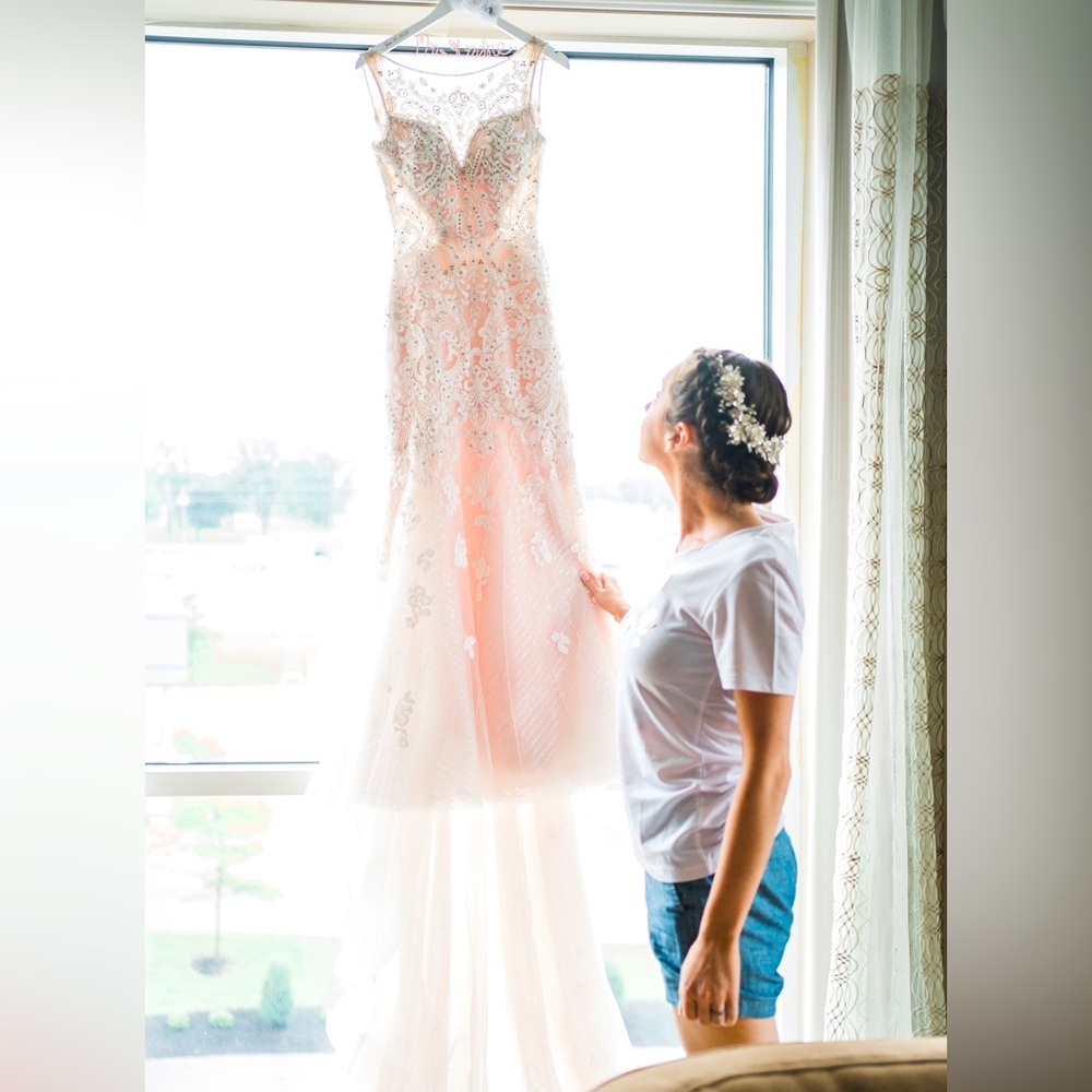 Martina Liana custom made wedding dress size 0 (32_25-32inches)